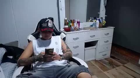 Snapshot of femboy666sixx_ chatting on 03-29-26, 01:33 GABY666 online show from 03-29-26, 01:33