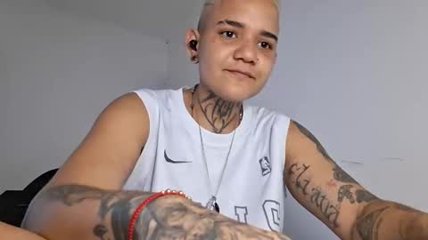 Snapshot of femboy666sixx_ chatting on 04-28-26, 11:59 GABY666 online show from 04-28-26, 11:59