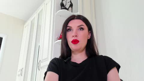 Snapshot of femdomheels chatting on 12-30-24, 02:51 femdomheels online show from 12-30-24, 02:51