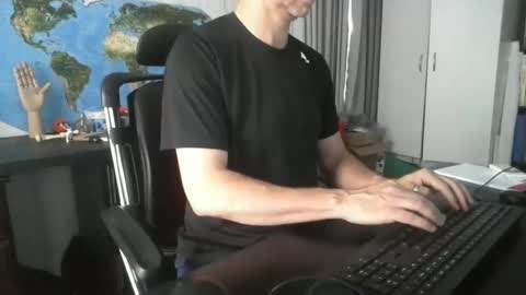 femdomsubby online show from 12-12-24, 09:48