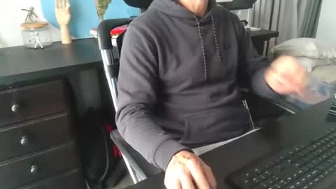 femdomsubby online show from 11-18-25, 03:45