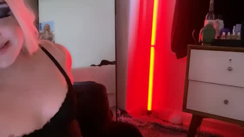 this is justice tricia a bigelow. she was fucking my husband tom girardi online show from 02-18-25, 08:47