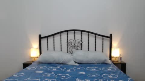 kaylee online show from 10-11-25, 02:33