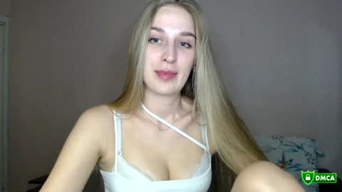 Femke online show from 05-11-26, 07:55