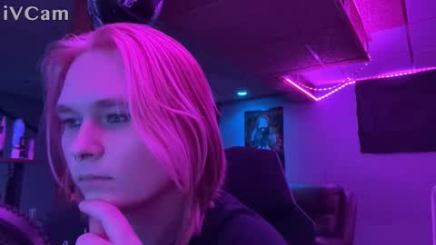 femlayla online show from 02-08-26, 07:23