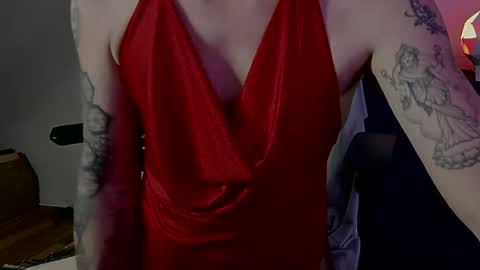 femme_mystique online show from 10-18-25, 09:21