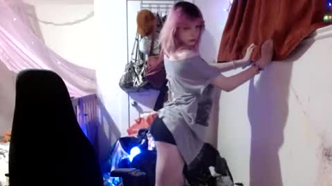 fempue online show from 03-27-26, 12:16
