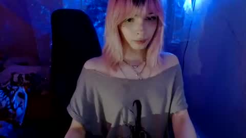 fempue online show from 04-01-26, 05:19