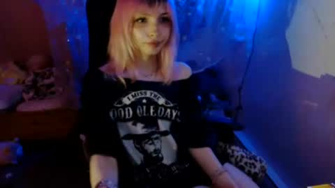 fempue online show from 04-03-26, 04:54
