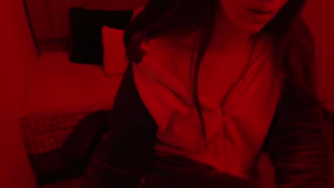 Snapshot of fenix_11_ chatting on 01-25-25, 11:02 Alejandra online show from 01-25-25, 11:02