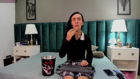 Karol online show from 01-22-25, 07:13