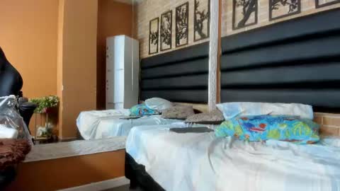 fer_florez online show from 06-11-26, 12:32