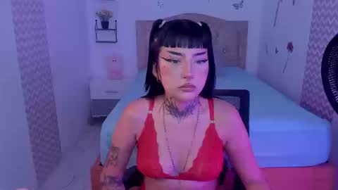 fernanda online show from 09-10-25, 01:44