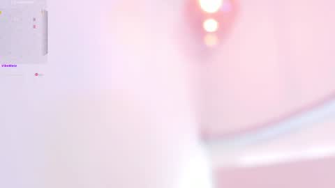 Snapshot of fer_luu chatting on 01-11-25, 11:24 Fernanda Luna online show from 01-11-25, 11:24