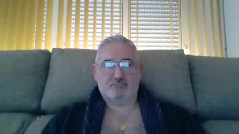 Snapshot of feralbe1976 chatting on 03-29-26, 08:25 Antonio online show from 03-29-26, 08:25
