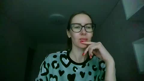 Snapshot of feraliss chatting on 05-26-26, 11:17 feraliss online show from 05-26-26, 11:17