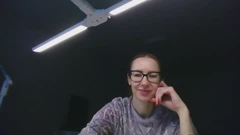 Snapshot of feraliss chatting on 06-08-26, 11:54 feraliss online show from 06-08-26, 11:54