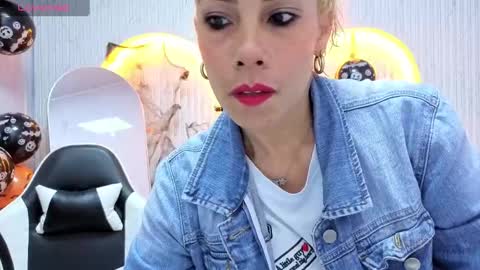 Ferchis  online show from 10-20-25, 12:49