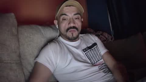 fernand89 online show from 12-22-24, 05:45