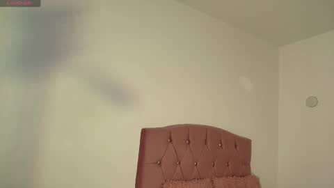 Snapshot of fernanda__velvet chatting on 05-26-26, 11:28 Fernanda online show from 05-26-26, 11:28