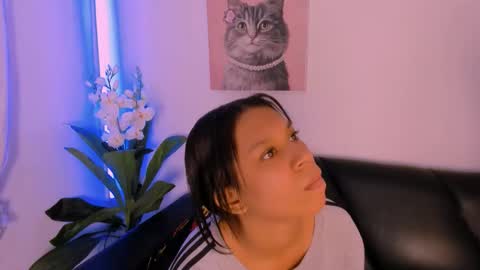 Fernanda online show from 10-18-25, 07:25