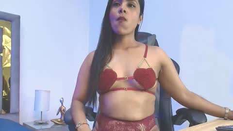 Fernandabrown s online show from 03-22-26, 05:22