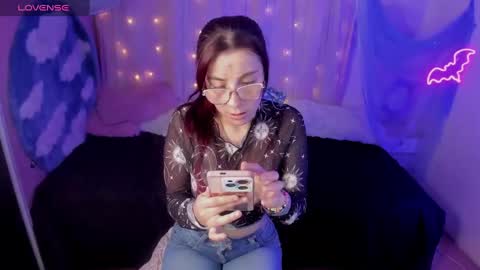 Fernanda Diaz online show from 01-26-25, 05:34