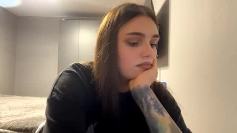 Snapshot of fernebohnenblust chatting on 09-12-25, 04:18 Rachel online show from 09-12-25, 04:18