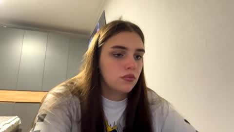 Snapshot of fernebohnenblust chatting on 09-17-25, 03:14 Rachel online show from 09-17-25, 03:14