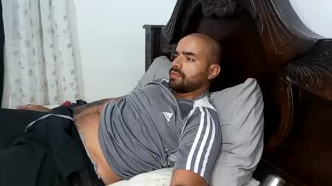 insta ferxx1210 Fercho online show from 01-16-25, 02:51