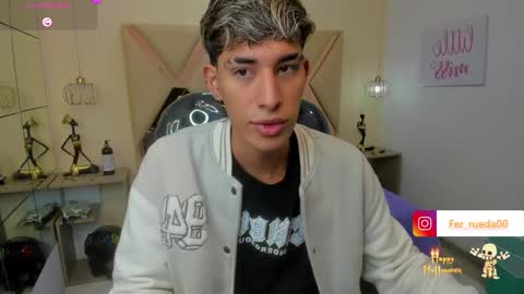 Snapshot of ferphoenix_ chatting on 11-02-25, 03:20 FER PHOENIX online show from 11-02-25, 03:20