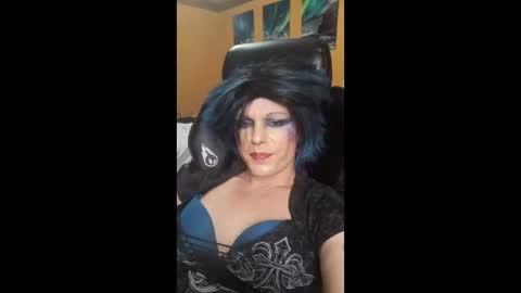 Selenaironside online show from 12-16-25, 11:37