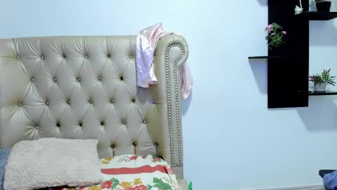 Marcela online show from 02-25-25, 12:47