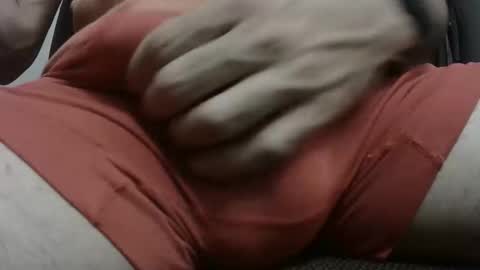 fescarf1991 online show from 12-14-25, 09:41