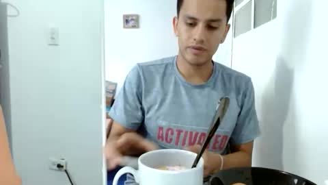 Snapshot of fetichistas96 chatting on 11-28-25, 05:15 fetichistas96 online show from 11-28-25, 05:15