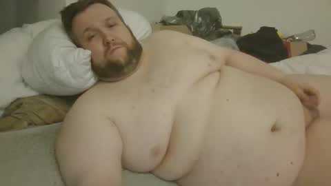 Snapshot of fettebifotze28h chatting on 05-15-26, 10:50 Cow Sow online show from 05-15-26, 10:50