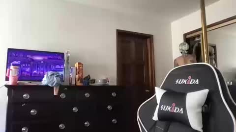 fgsammie online show from 10-13-25, 07:03