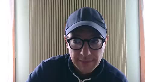 Snapshot of fiat312ccccc chatting on 11-25-25, 11:10 marco online show from 11-25-25, 11:10