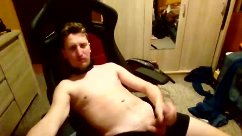 Snapshot of fibiva chatting on 12-15-24, 12:18 fibiva online show from 12-15-24, 12:18