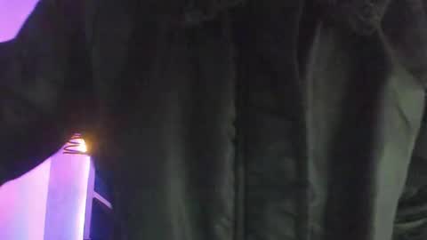   online show from 12-24-24, 12:00