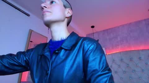   online show from 10-28-25, 11:58