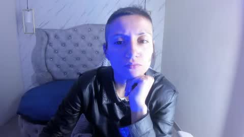   online show from 05-06-26, 12:10