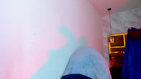   online show from 06-14-26, 03:25