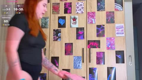 Snapshot of fiery_foxy chatting on 02-26-26, 04:33 Mabel online show from 02-26-26, 04:33