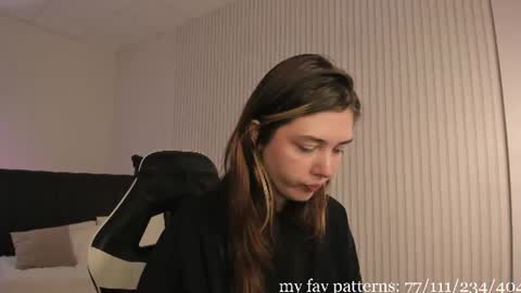 Filla online show from 06-25-26, 05:12