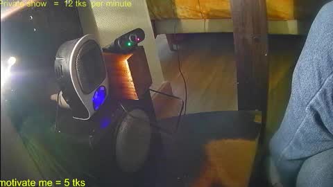 Snapshot of fifi191159 chatting on 09-23-25, 12:08 phil online show from 09-23-25, 12:08