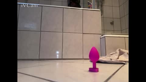 Snapshot of fighter996 chatting on 02-13-25, 06:41 Fighter996 online show from 02-13-25, 06:41