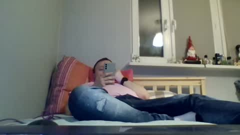 filipek757 online show from 02-16-25, 06:43