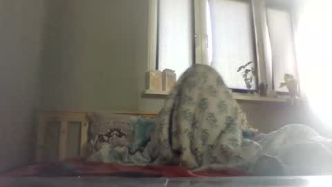 Snapshot of filipek757 chatting on 04-24-26, 08:50 filipek757 online show from 04-24-26, 08:50