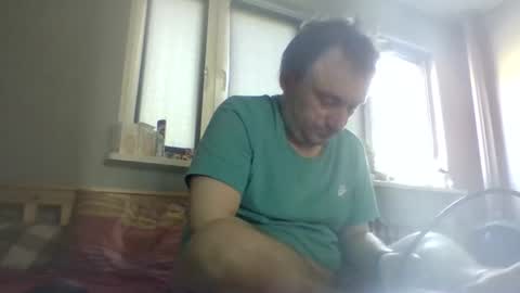 Snapshot of filipek757 chatting on 05-03-26, 11:05 filipek757 online show from 05-03-26, 11:05